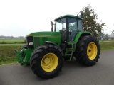 4285 John Deere 7600 Tractor