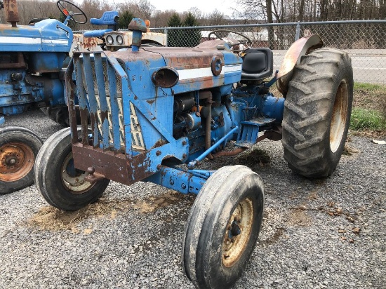 101351 Ford 4000 Gas Tractor