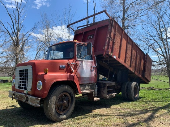 91 1979 Ford 7000 Silage Truck