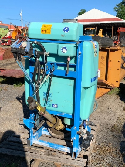 5141 Berthoud MaxAir Air Blast Sprayer