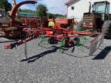 5427 Farm King RR420 Evo Rotary Rake