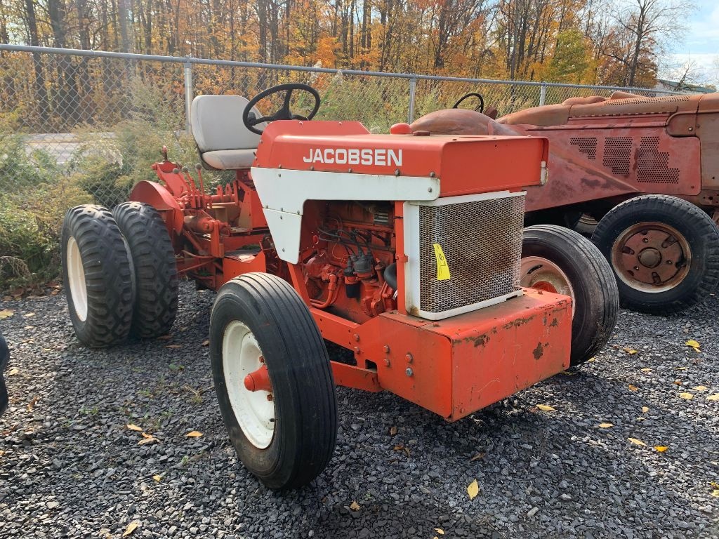 27 Jacobsen G15 Golf Course Tractor | Farm Machinery &amp; Implements Tractors  | Online Auctions | Proxibid