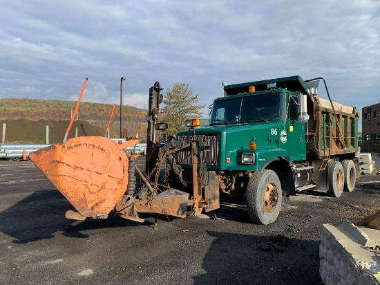 2 1986 Volvo Dump Truck