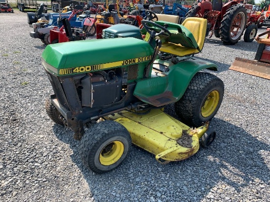 2710 John Deere 400 Garden Tractor