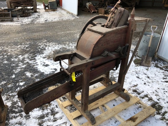 251 Buch's Corn Sheller