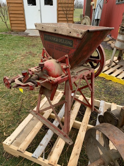 333 McCormick Deering Feed Grinder