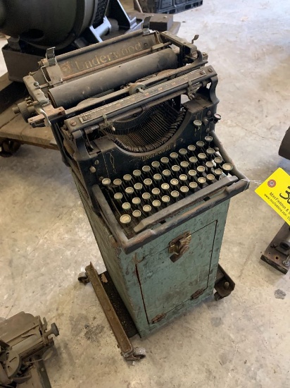 366 Underwood Typewriter