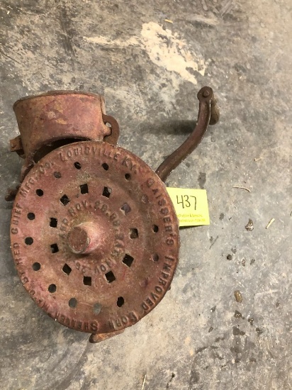 437 Red Chief Corn Sheller