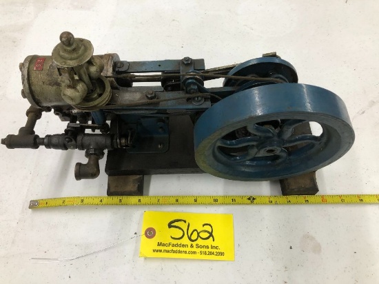 562 Model Steam Engine