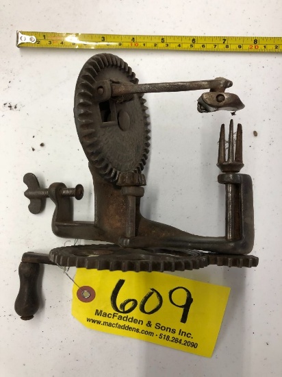 609 Lockey & Howland Apple Peeler