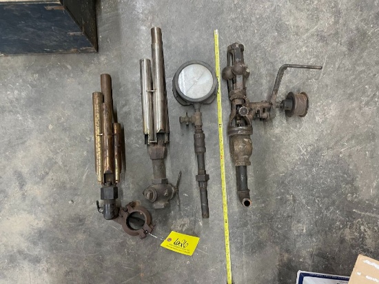 626 (2) Whistles, (1) Gauge, (1) Governor