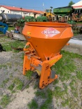 6279 Kuhn Fertilizer Spreader