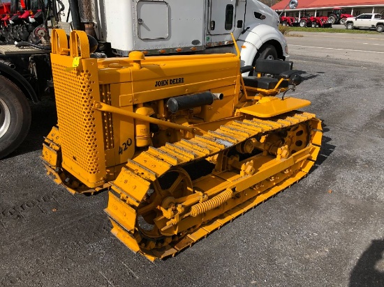 19 John Deere 420C Crawler