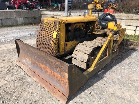 205 Caterpillar D2 5U Crawler with Blade