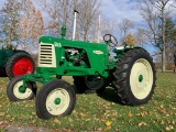 3714 1959 Oliver 660 Tractor