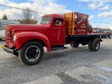 49 1940 International Truck