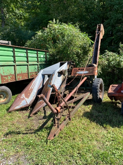 3678 New Idea 323 1-Row Picker