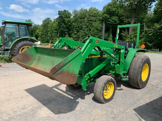 6471 John Deere 870 Tractor