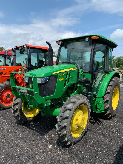 6559 2021 John Deere 5065E Tractor