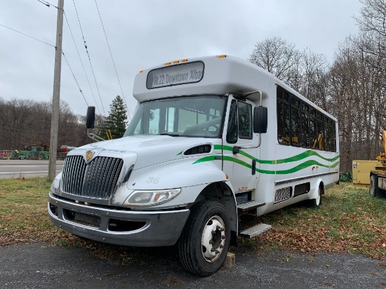 6611 2011 El Dorado MaxxForce 7 Bus