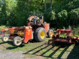 3672 Fox 6250 Self Propelled Chopper w/ Fox 7334 3-Row Corn Head