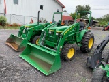 6517 2011 John Deere 3005 Tractor