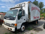 6616 2000 Isuzu Van Truck