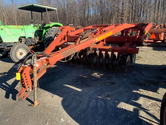 3725 Sunflower 11ft Chisel Plow
