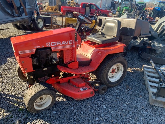 6762 Gravely 16hp Garden Tractor