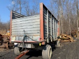 3937 Gehl Forage Wagon with H&S 415 Running Gear