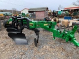 4064 John Deere 2800 4x Plow