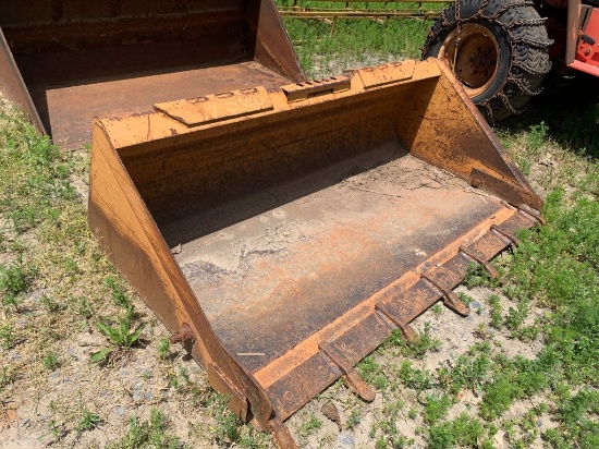 7248 Case 6ft Bucket with Teeth