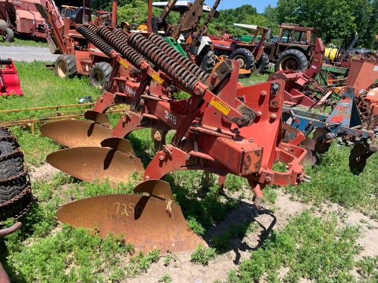 7250 White 348 3x Spring Reset Plow