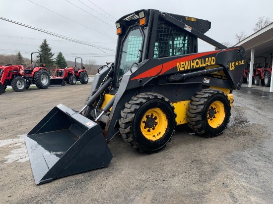 7326 2005 New Holland LS185 Skid Steer