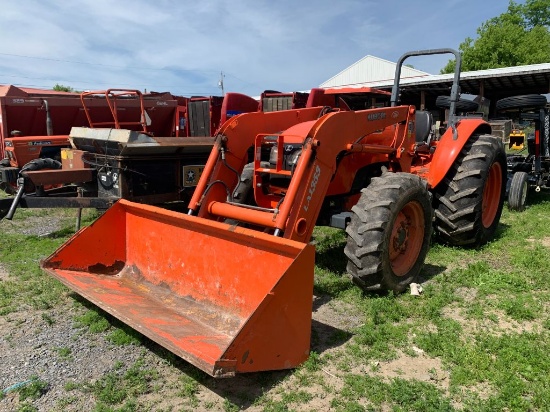 7475 Kubota M8540D Tractor