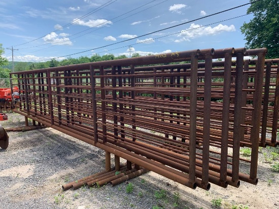 7502 24ft HD Freestanding Corral Panels