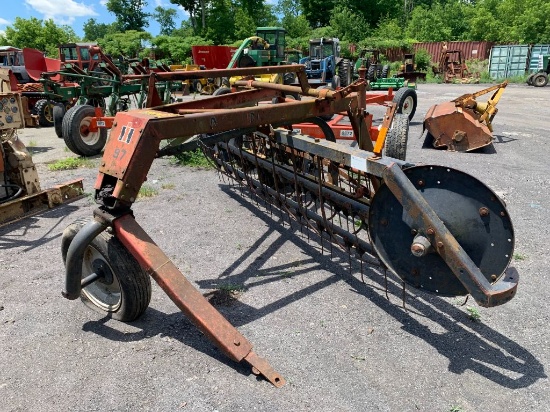 7522 International 97 Dolly Wheel Rake