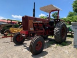 7491 Farmall 806 Tractor