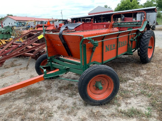 4651 Manure Spreader