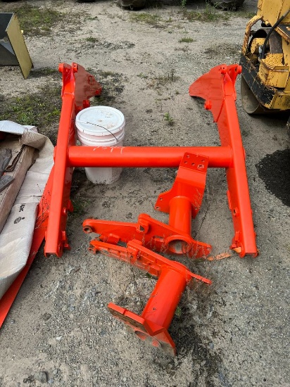 7549 New Kubota Loader Mounts & Frame