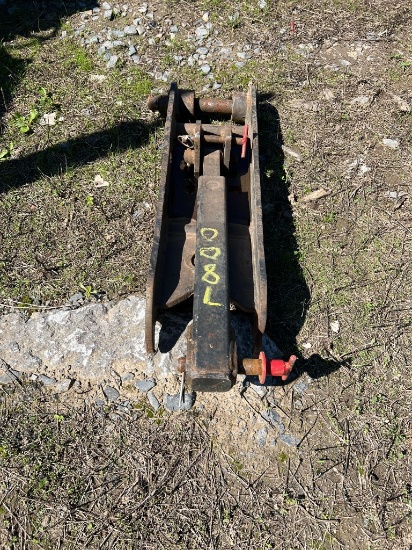 7800 Backhoe Thumb