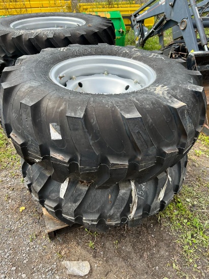 7871 Pair of New 19.5L-24 Industrial Tires on Rims
