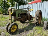 4745 1940 John Deere B Tractor