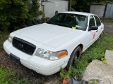 4919 2010 Ford Crown Victoria