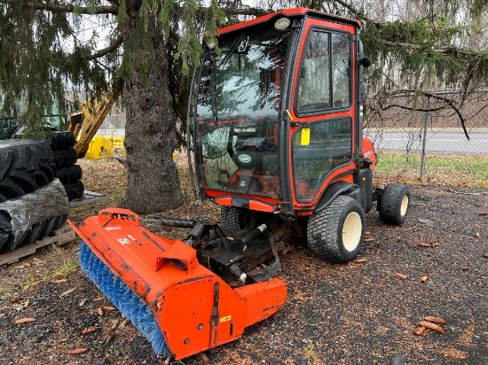 5001 Kubota F2690 Mower