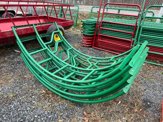 5012 New Round Bale Feeder