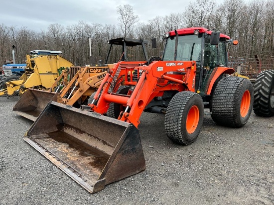 5019 Kubota M8200 Tractor