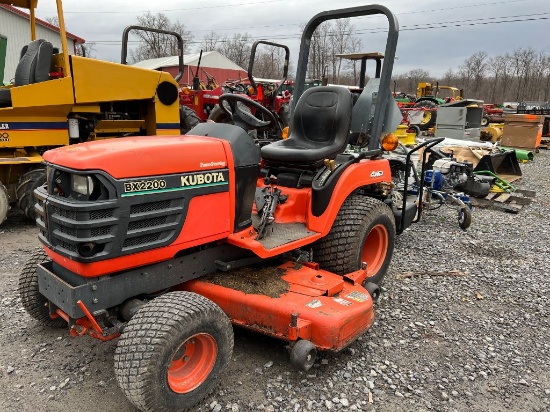 7984 Kubota BX2200 Tractor