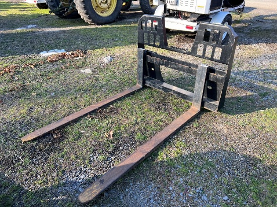 8049 60in Pallet Forks for Skid Steer
