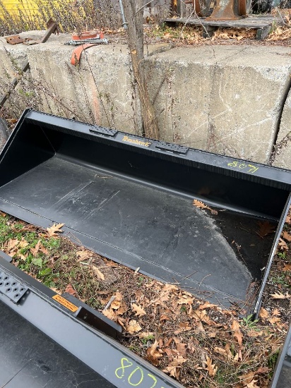 8071 Tomahawk 78in Low-Profile Skid Steer Bucket
